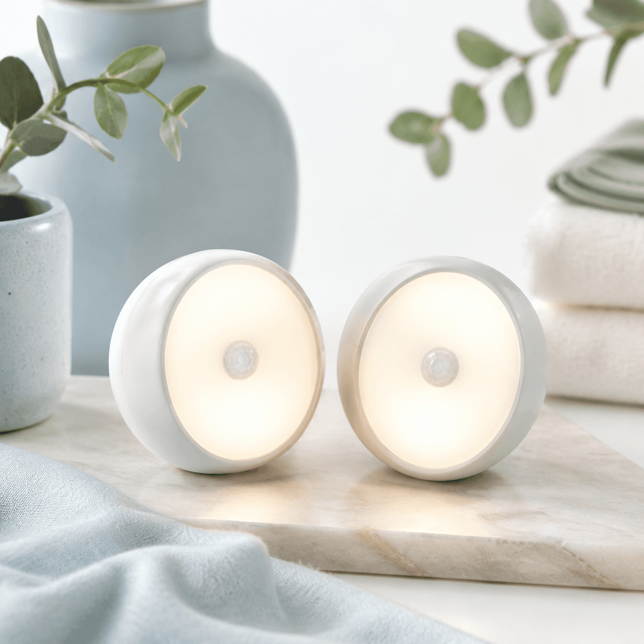 Motion Bathroom Night Light (2-Pack)